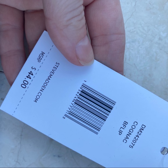 Steve Madden Cognac Brown Bi-Fold Wallet - Picture 5 of 6